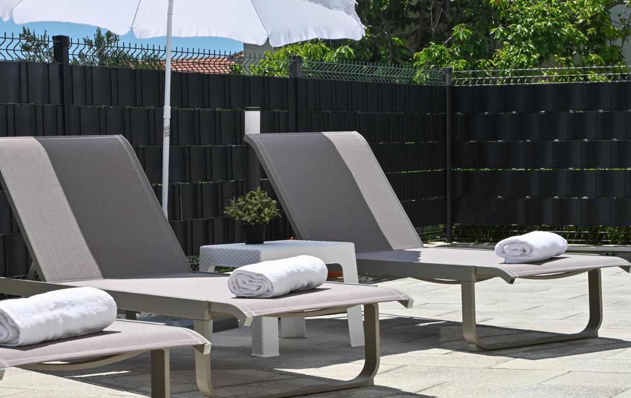 Luxury Apartment Maravic With Private Pool Trogir Exterior photo